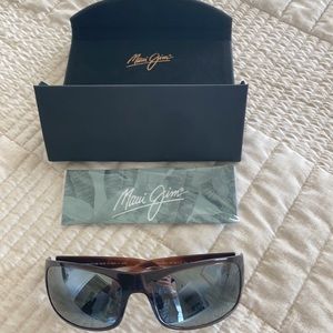 Maui Jim Haleakala polarized wrap sunglasses
